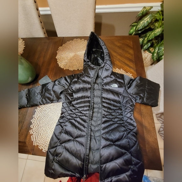 Coat - Picture 1 of 7